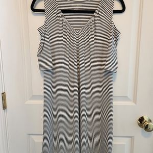 A Pea In The Pod maternity dress